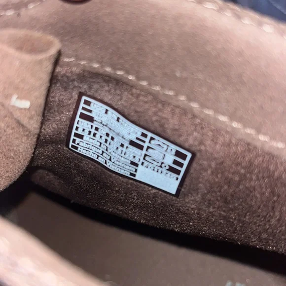 Ugg boots - Picture 7 of 8